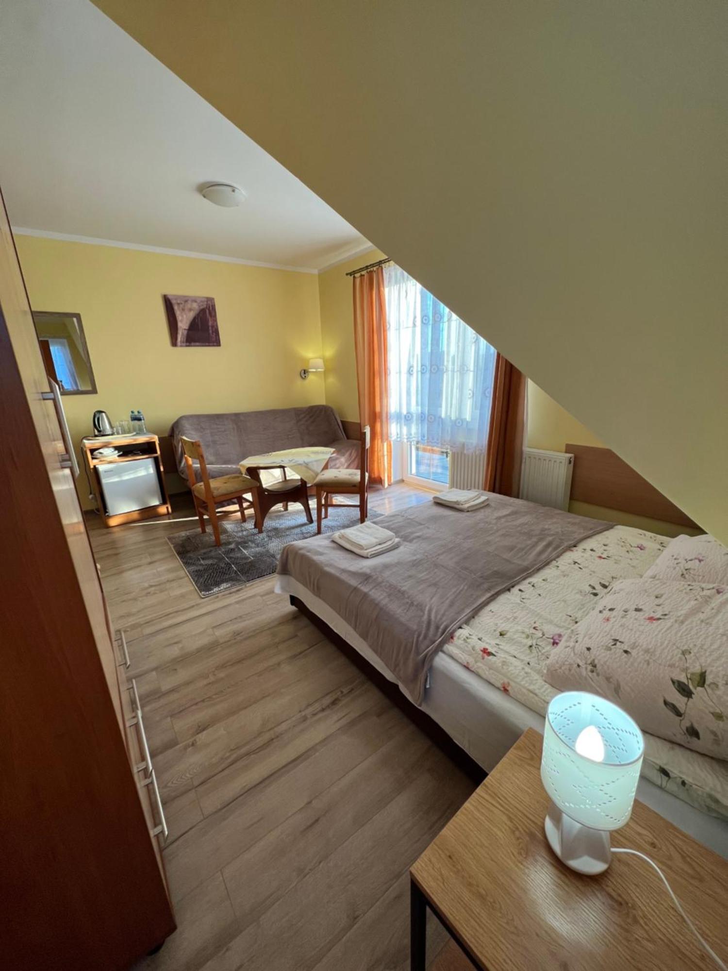 Pokoje Goscinne "U Oli" Wladyslawowo Exterior foto