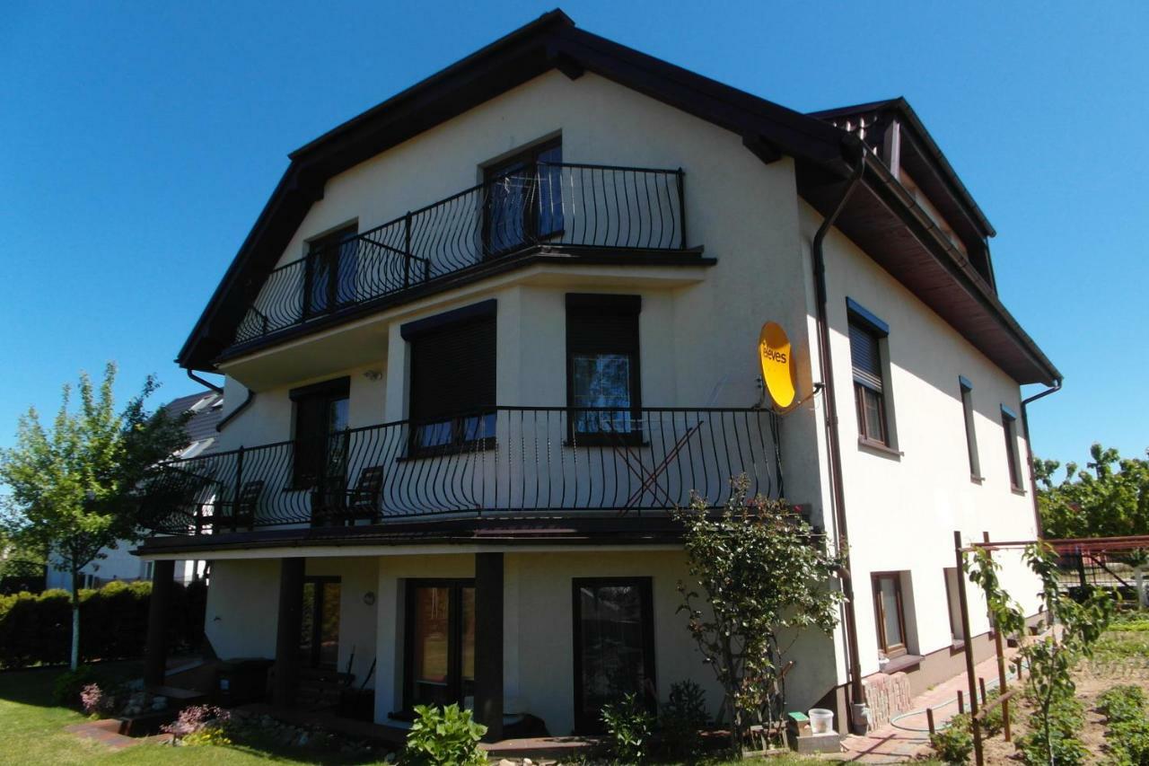 Pokoje Goscinne "U Oli" Wladyslawowo Exterior foto
